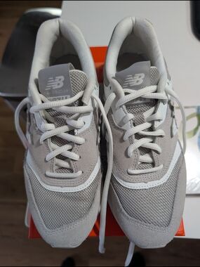 New Balance Women's Gray and White Athletic Sneakers